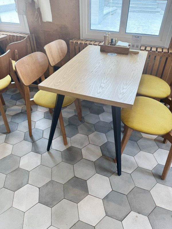 Столешница шпон дуба на основе ВЛАГОСТОЙКОГО МДФ (круглая)